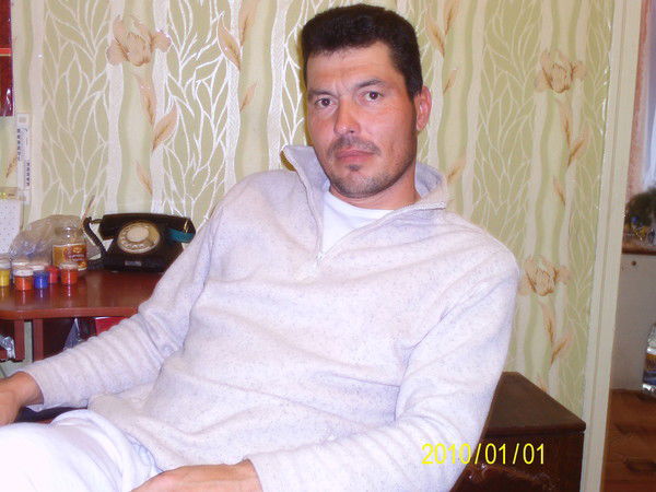 Олег Власенко