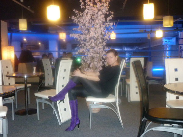 Елена Бакова