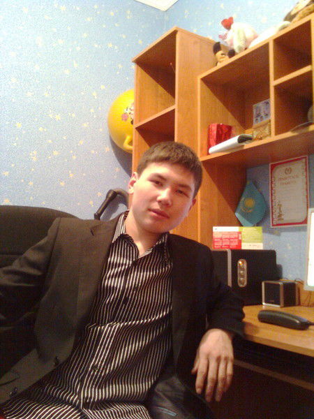 Азамат Бигельдинов