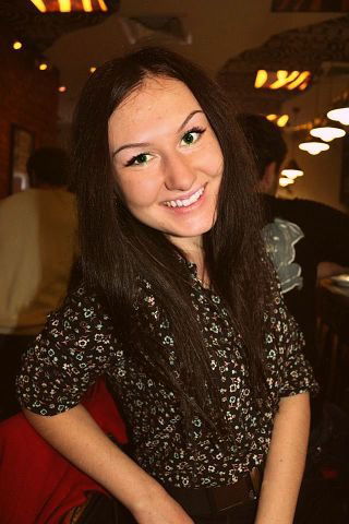 Кaришкa Кaнцeдaл