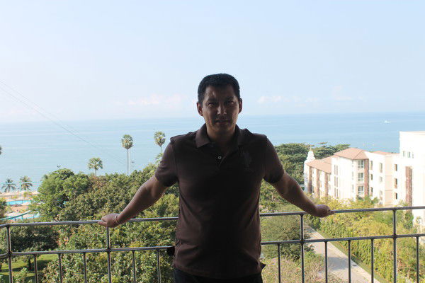 Анатолий Кусаинов