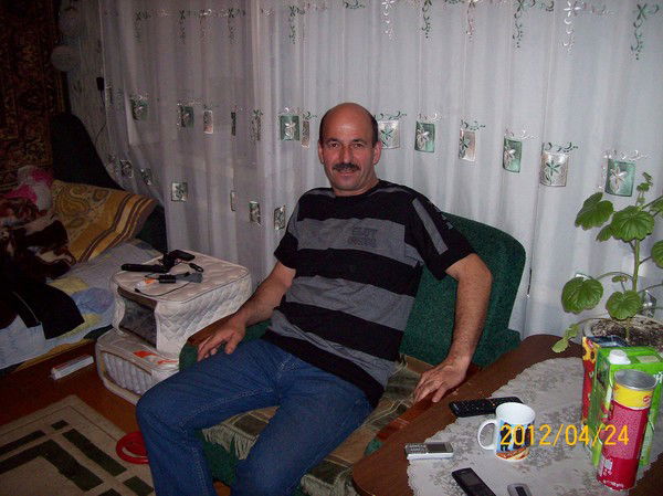 Николай Безденежных