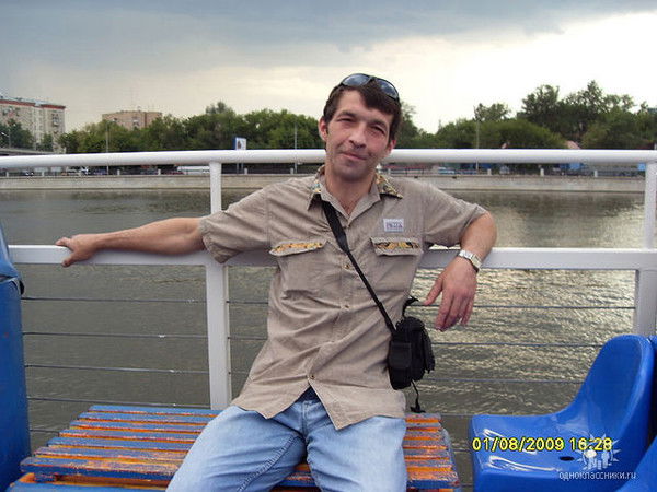 Павел Пустовойт