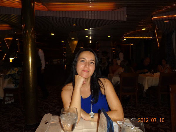 Анна Голышева