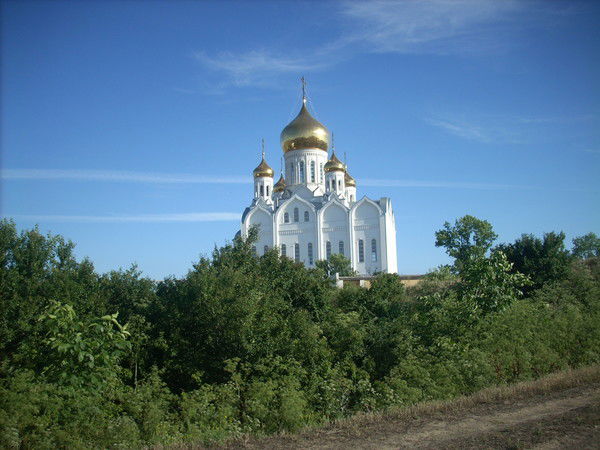 Варя Комарова