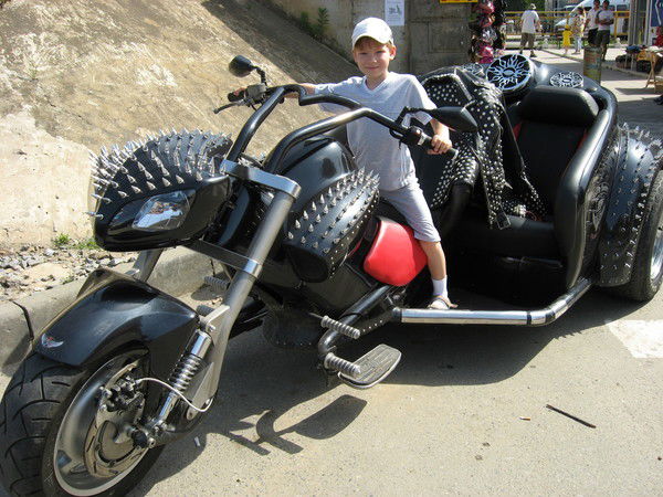 Влад Кунахович