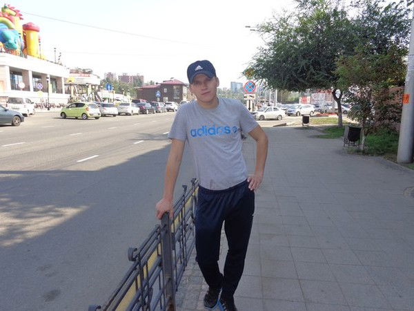 Славик Костиков