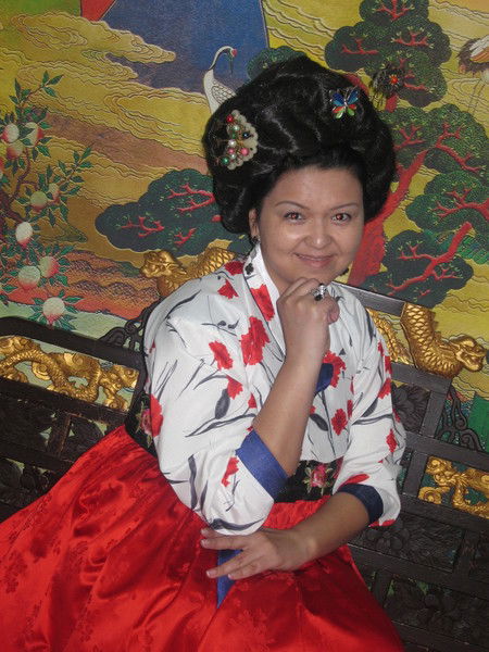 Айнура Кадырова