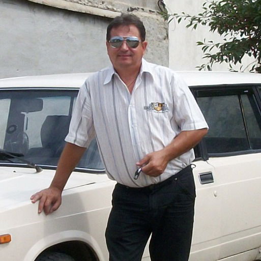 Юрий Листуров