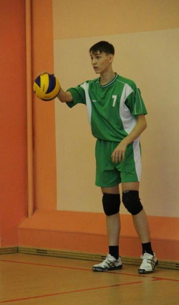 Антон Карпенко