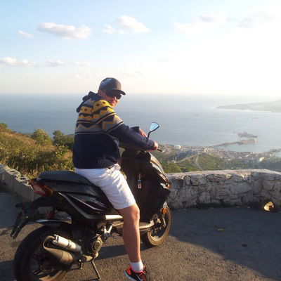 Анатолий Панов