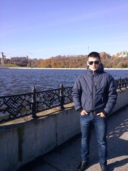 Александр Вальцев