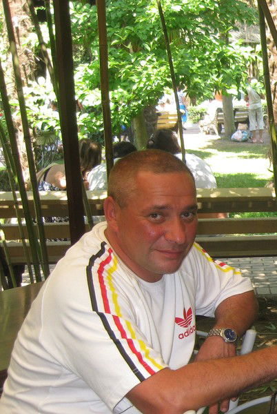 Рустам Мухменов