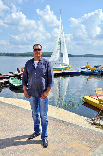 Виктор Охотников