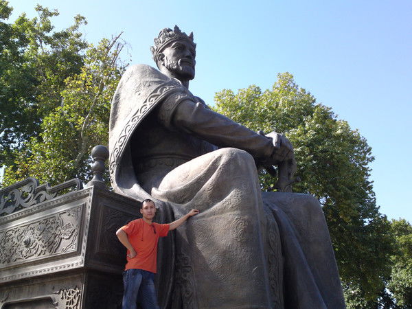 Диёр Худайкулов