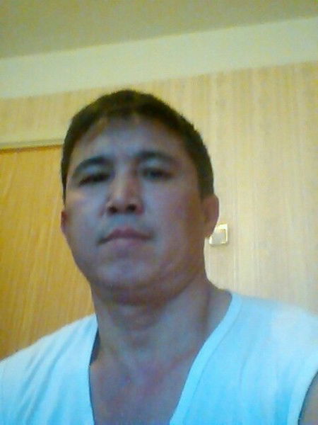 Каныбек•° Туташев•°