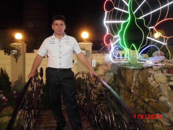 Геннадий Душков