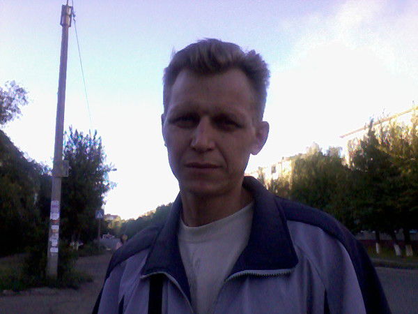 Евгений Бузов