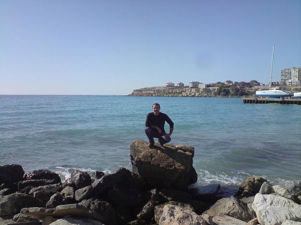 Владислав Хачян