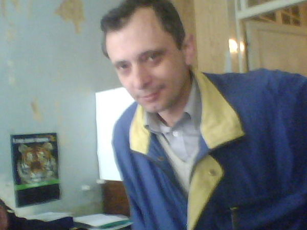 Виктор Весёлый