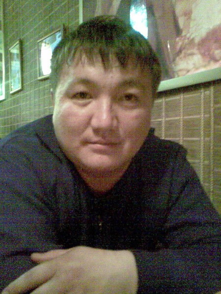 Азат Мужибаев