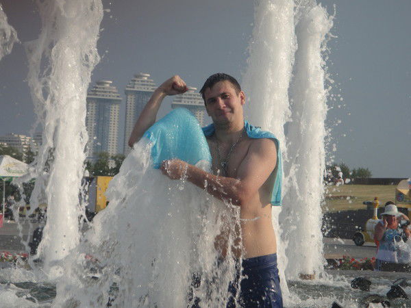 Максим Исаев