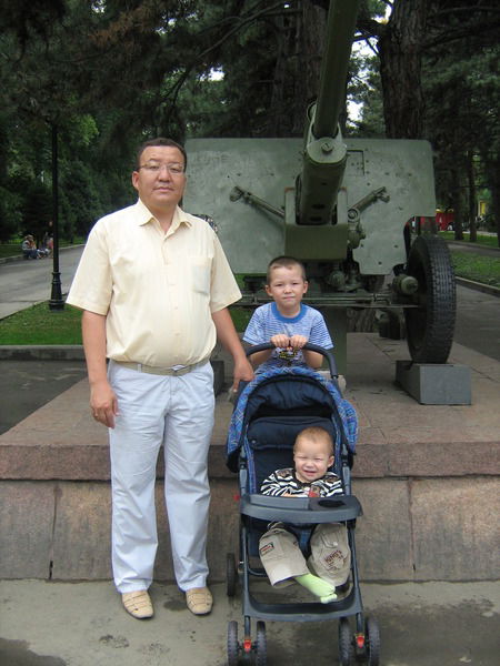 Мухтар Ермекбаев