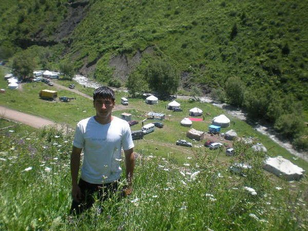 Азиз Мавлянов