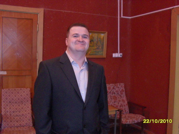 Роман Уханов