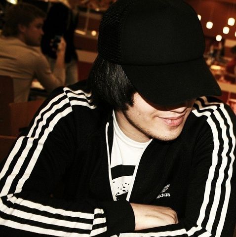 Аскар Капаров