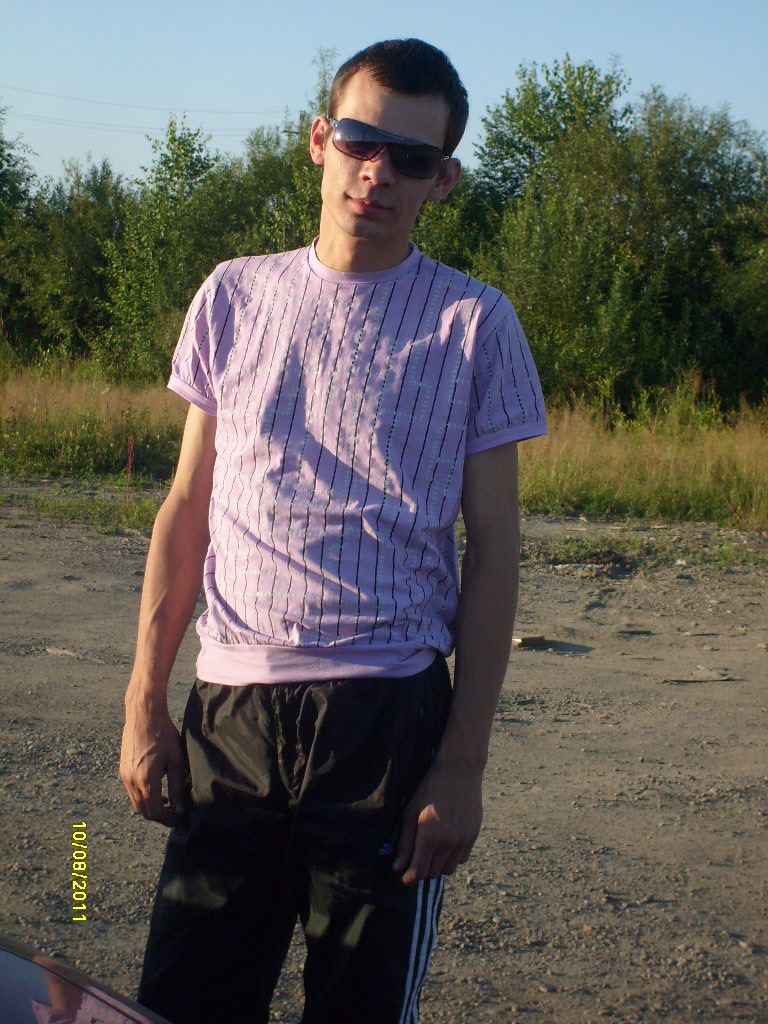 Денис Иванов