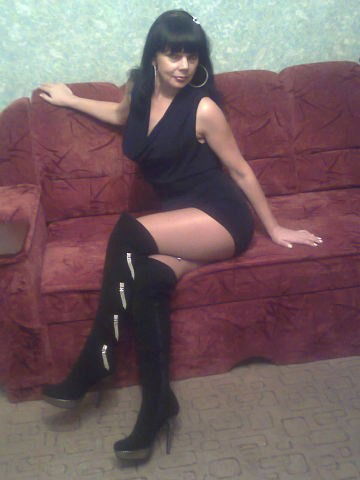 Елена К......р