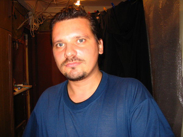 Денис Крашениников