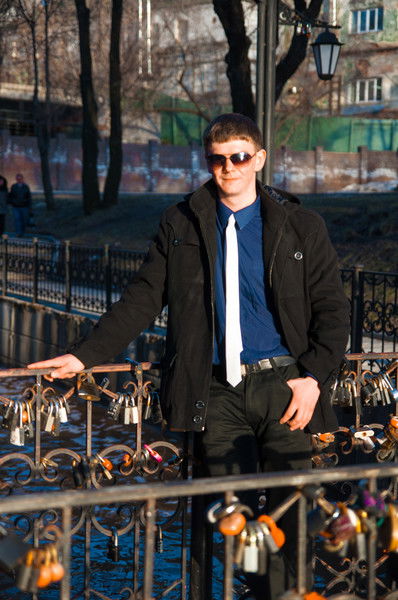 Сергей Антонов