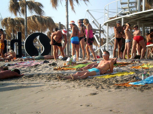 Александр Комаров