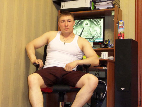 Игорь Лебедев