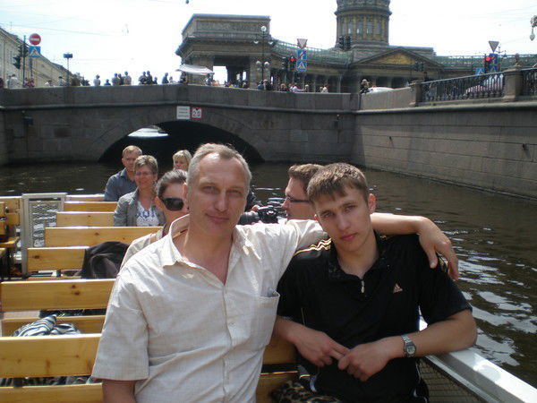 Олег Лукашин