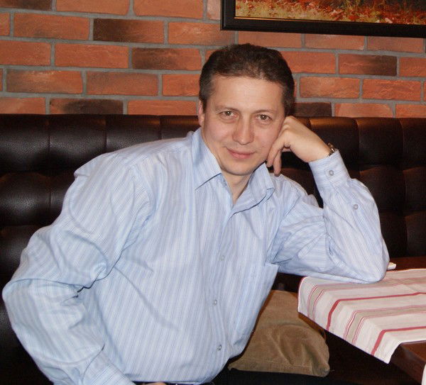 Андрей Петров