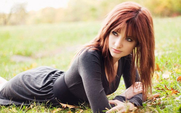 Алёночка ))) )))