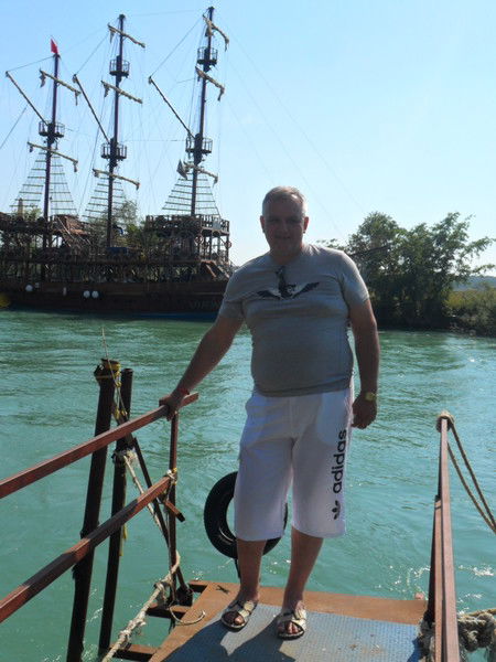 Эльдар Махмудов