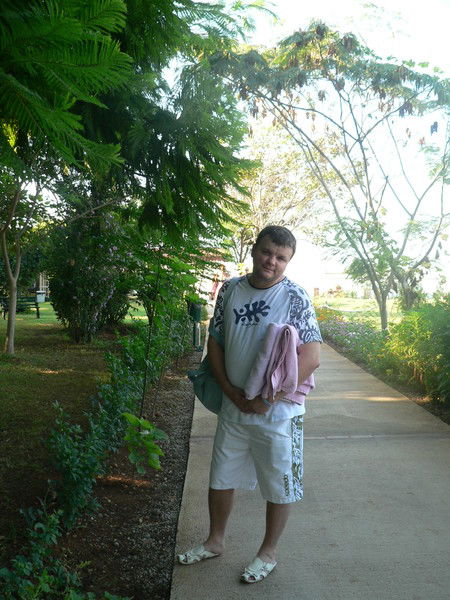 Олег Песковатсков