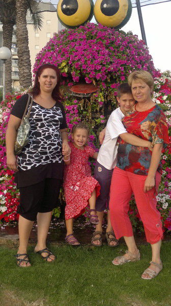 Валя Кальченко