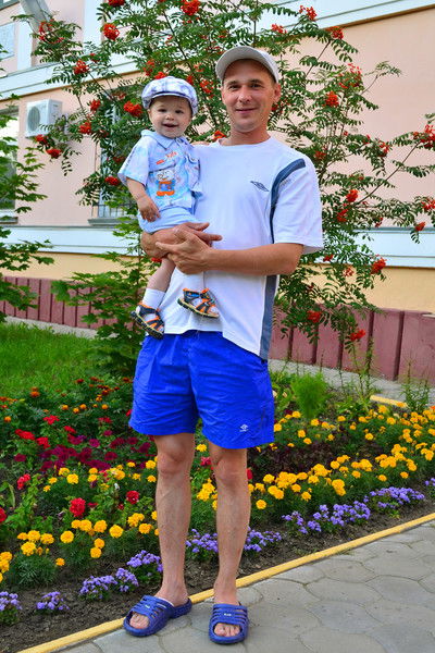 Виталий Маркин