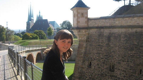 Аня Олиферчик