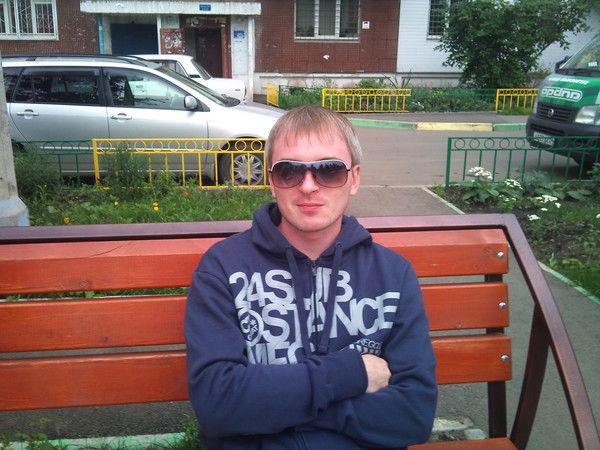 Антон Мажейка