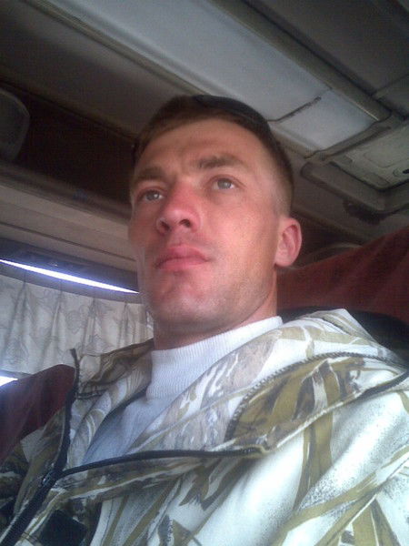 Дмитрий Петров