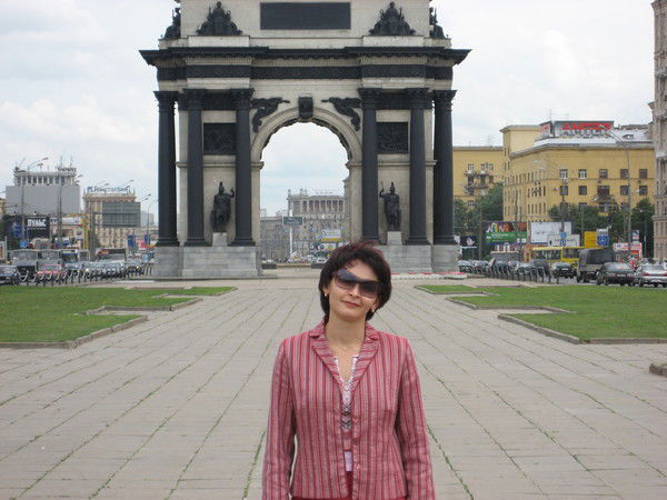 Неизвестно Неизвестно