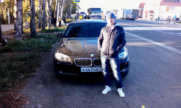 Олег Лушников