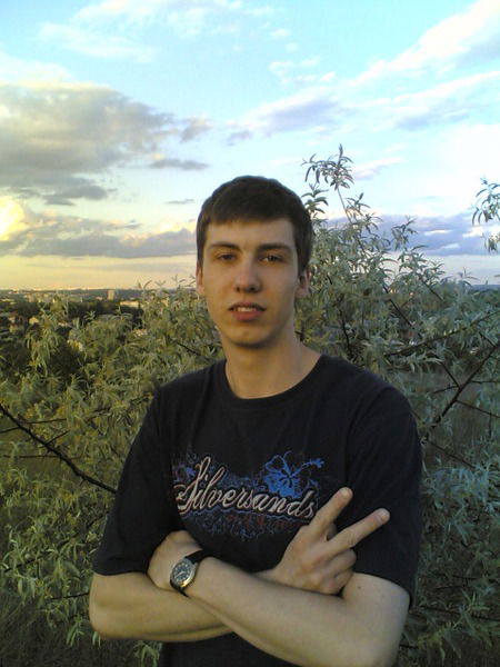 Максим Горшков