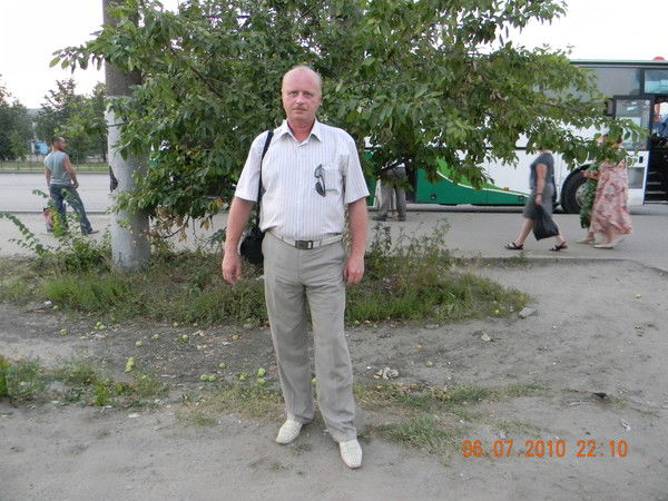 Михаил Капустин